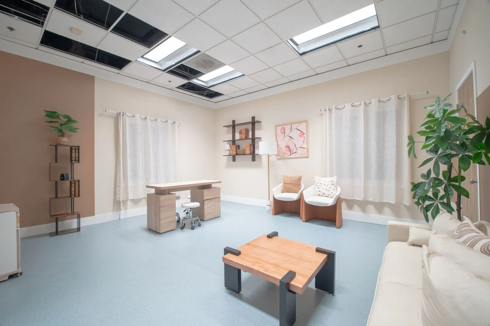 Lounge area of the hospital set's private suite